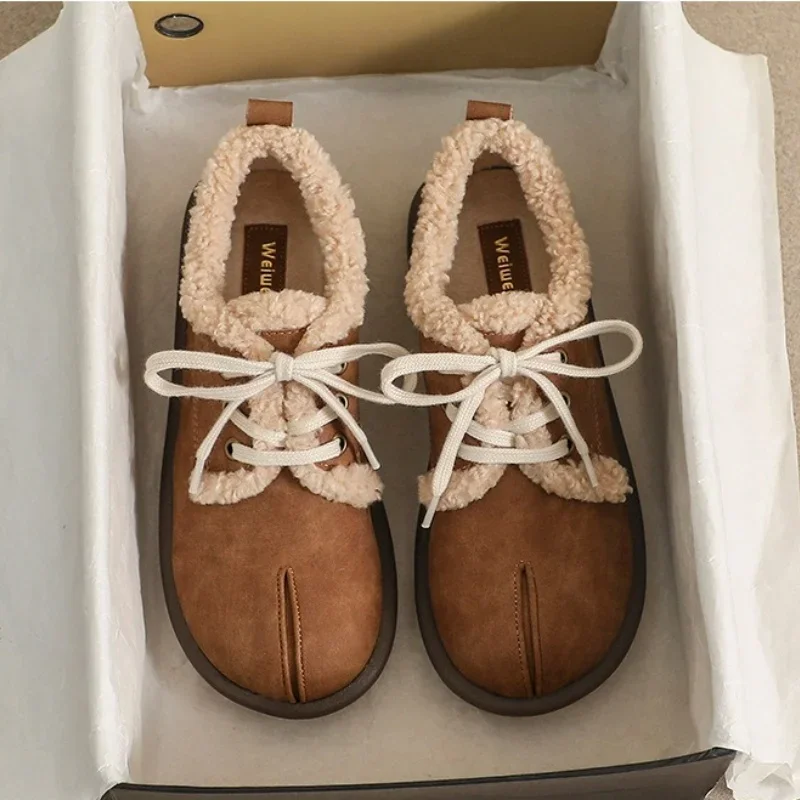 Women’s Fashion Lace-up Flat Shoes Chestnut Round Toe Plush Thick-soled Shoes 2025 Winter New Faux Wool Flat Loafers Shoes ﻿