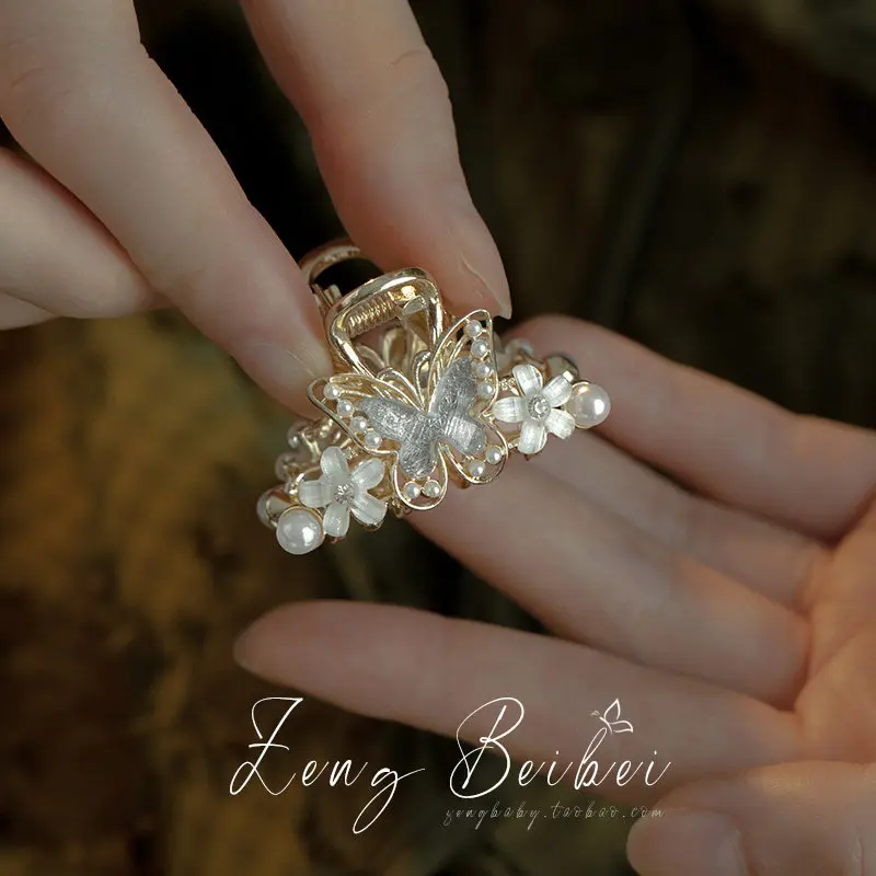 Chinese Style Chic Gold Tone Alloy Butterfly Hair Claw Clip Faux Pearl Flower Decor Lucky Charm Tiny Half Up Accessory For Women