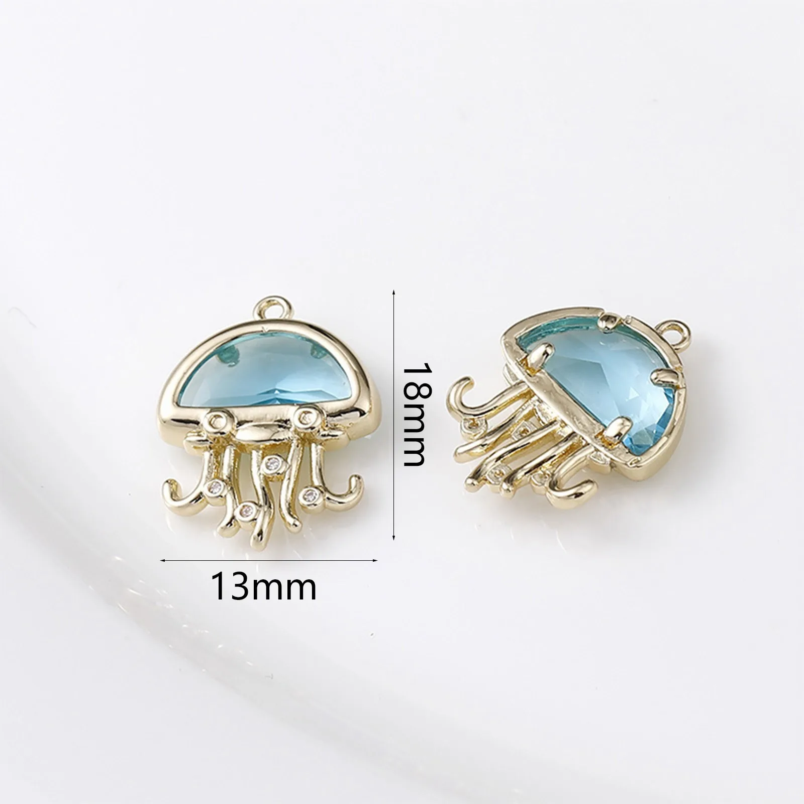 1pc Brass Charms Gold Color Light Blue Glass Ocean Medusa Pendant DIY Necklace Bracelet For Women Jewelry Findings 18mm x 13mm