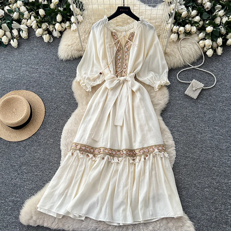 Women Fall Bohemian Maxi Dress Short Sleeve Embroidered A-Line Tie Waist & Lace-Up Back Flowy Vacation Dress Vestido DS595