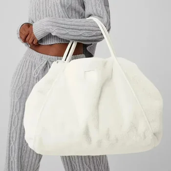 AI0 요가 인조 모피 토트 백 마그네틱 씰 대용량 부드럽고 편안한 플러시 백 내장 포켓 편리한 가방