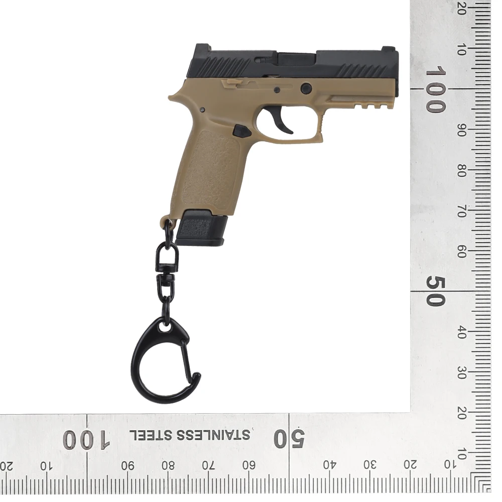 P320-Black Sand Mini Gun Keychain 1:4 Miniature Gun Shape Pistol Keyring Pendant Ornament Gift for Army Fan Model Collection