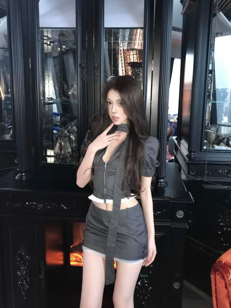 Autumn French Gothic Halloween Pure Wind Outfits Women Sexy V-neck Slim Top + Fluffy Skirt New Vintage Party Fashion 2 Piece Set