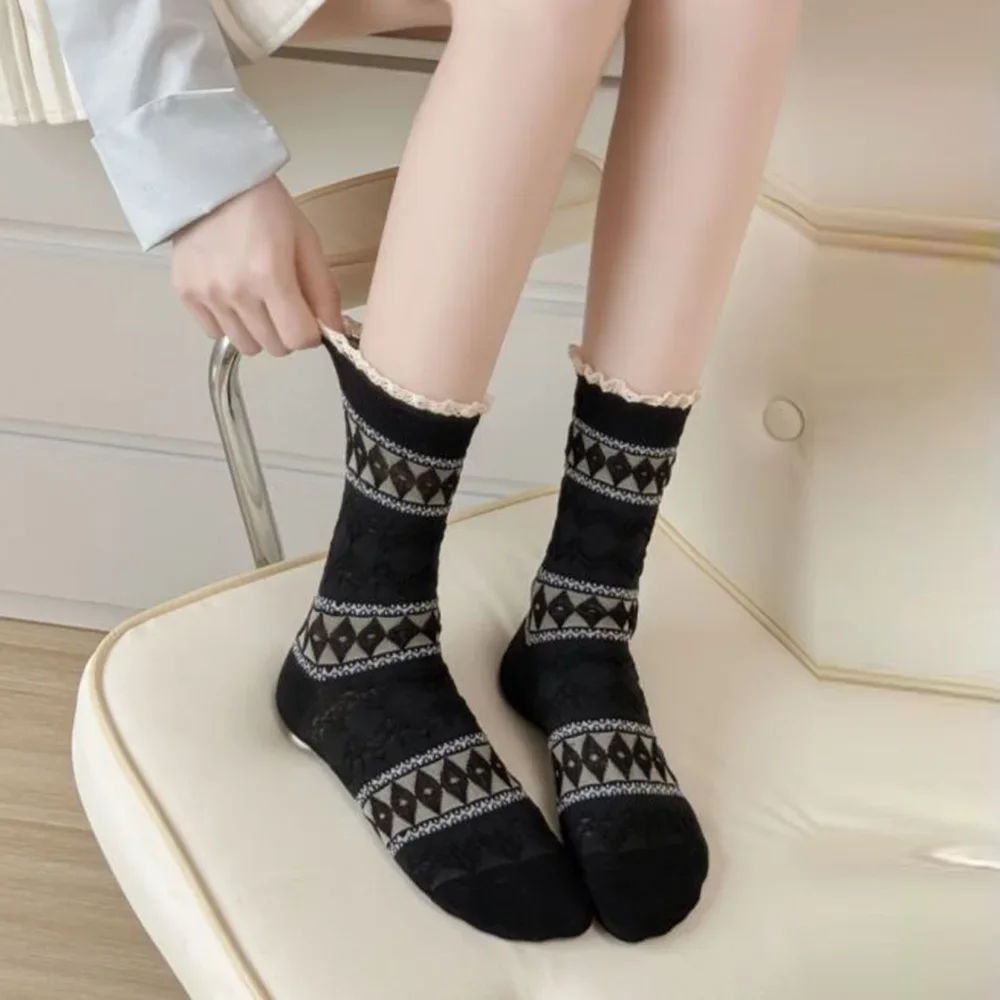 5 Pair Vintage Harajuku Women Socks Fashion Lace Edge Cute Sweet Flower Print Foot Socks  Streetwear Korean Style Female Socks