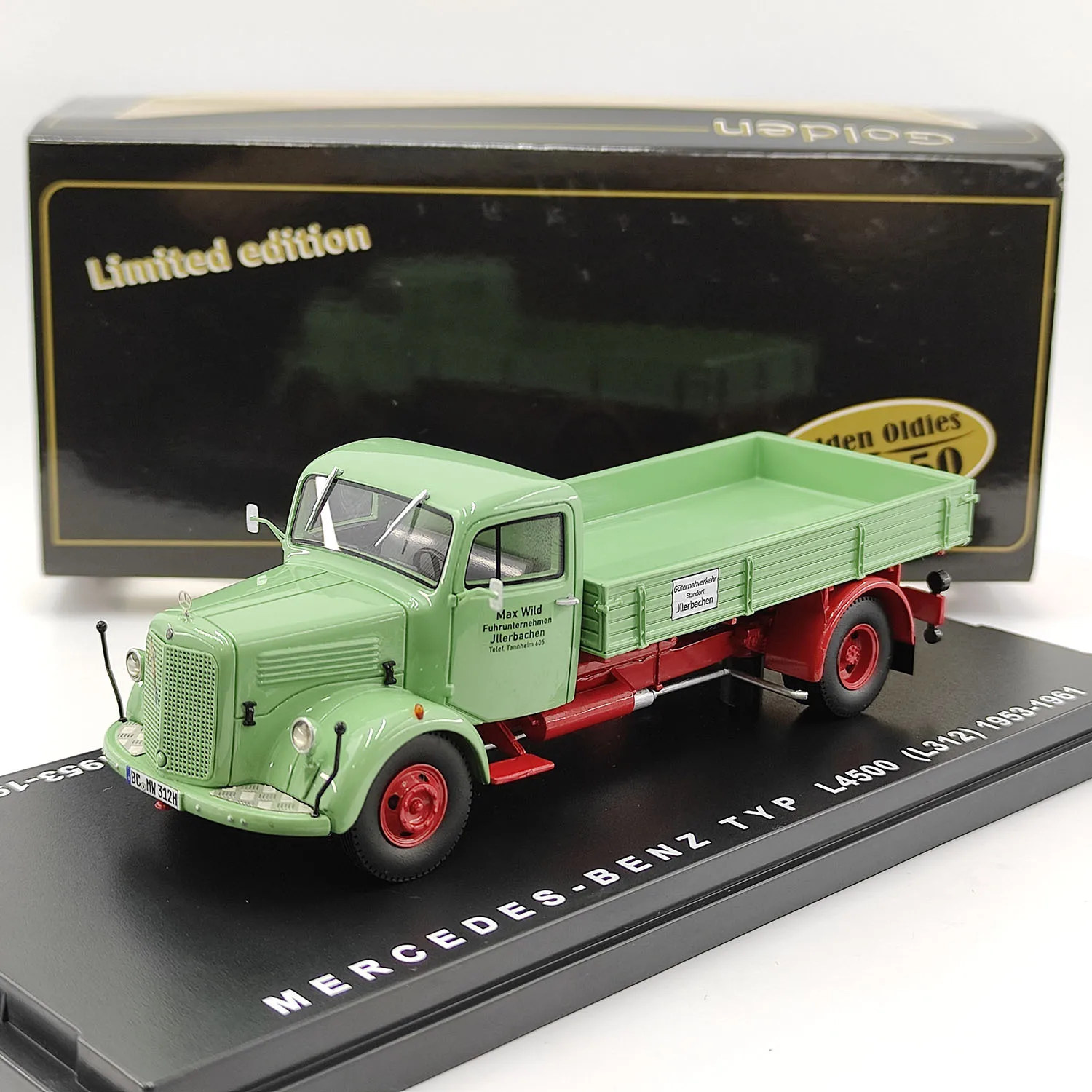 Defective Golden Oldies 1:50 Scale Benz L4500 Truck Resin Car Model