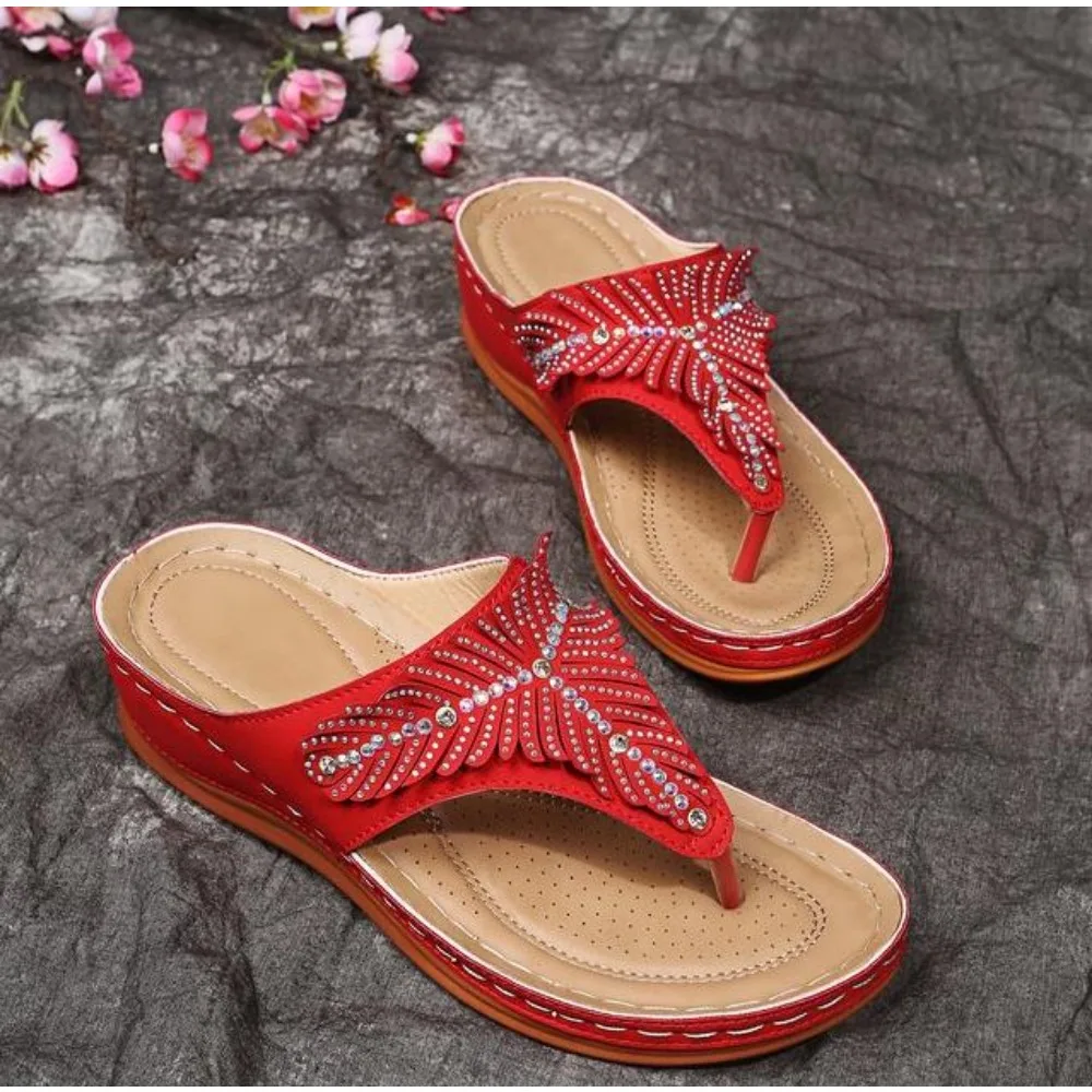 Frühling Sommer neue Outdoor-Hausschuhe einfarbige Leder Overlay Gürtels chnalle Dekoration offene Zehen dicke Sohle Strand Sandalsa