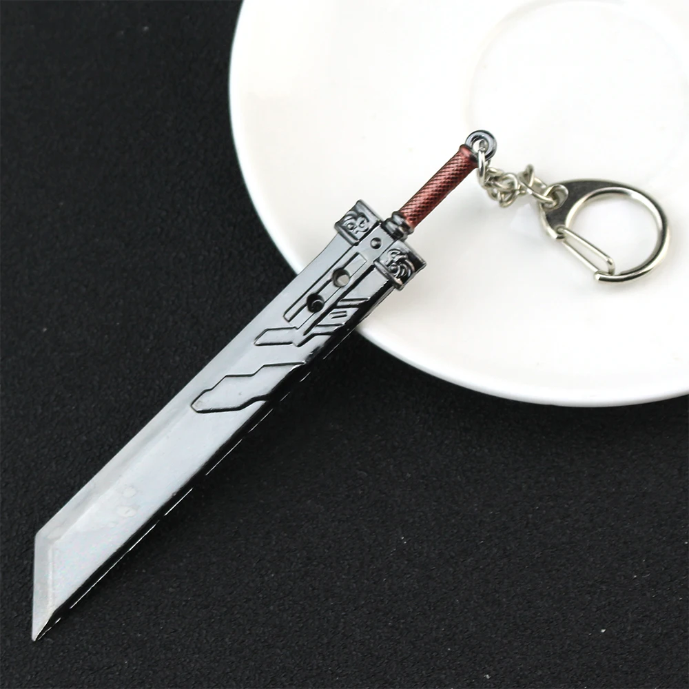 Final Fantasy Remake Cloud Strife Buster Sword Keychain Zack Fair Weapon Sword of Armor Break Key Ring for Fans Jewelry