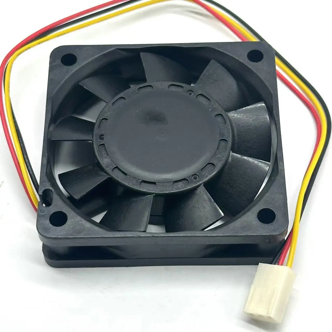 Imagem -02 - Sanyo Denki 109p0612h737 dc 12v 009a 60x60x15 mm Ventilador de Resfriamento de Servidor de Fios