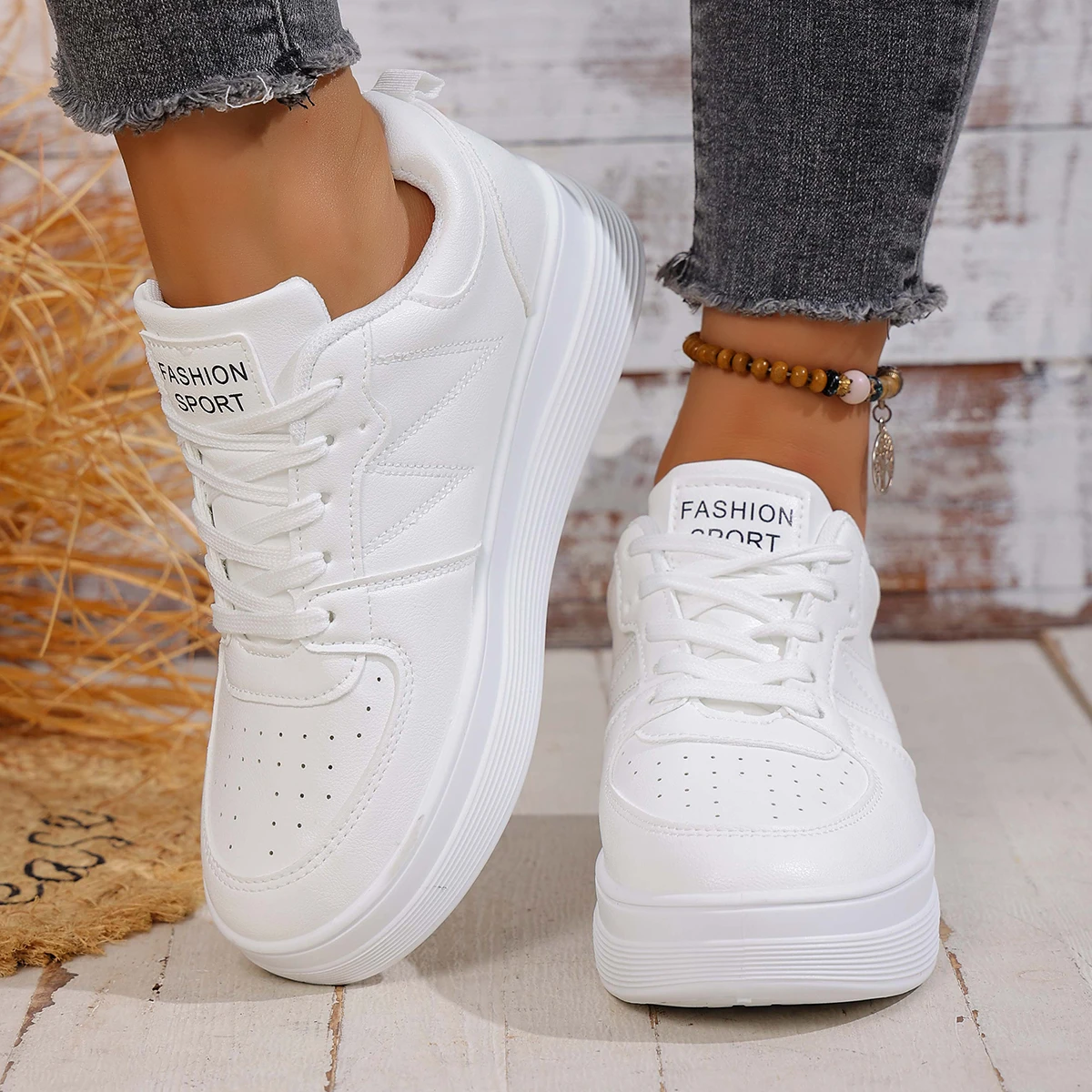 Sepatu Platform Fashion Wanita Sepatu Desainer Olahraga Lari Bertali untuk Wanita Sepatu Jalan Kasual Nyaman Ukuran Besar