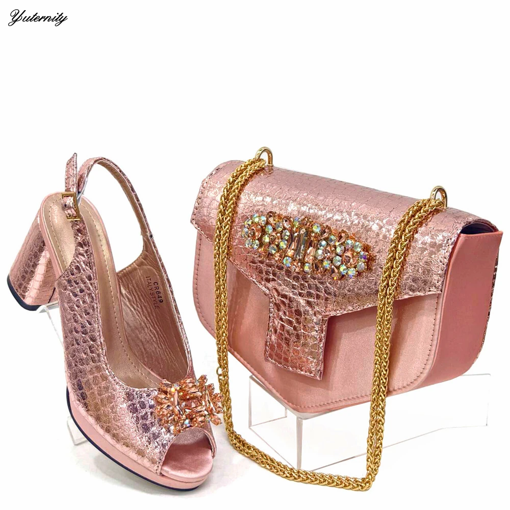 

Hot Sale Nigerian Style Elegant Woman Shoes With Bag Sets Italian Decorated With Crystal High Heels Shoes And Bag Set For Party