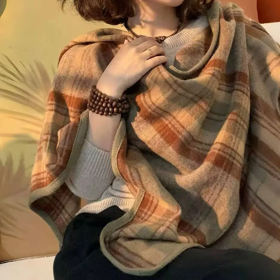 100% Wool Grey Gree… - image