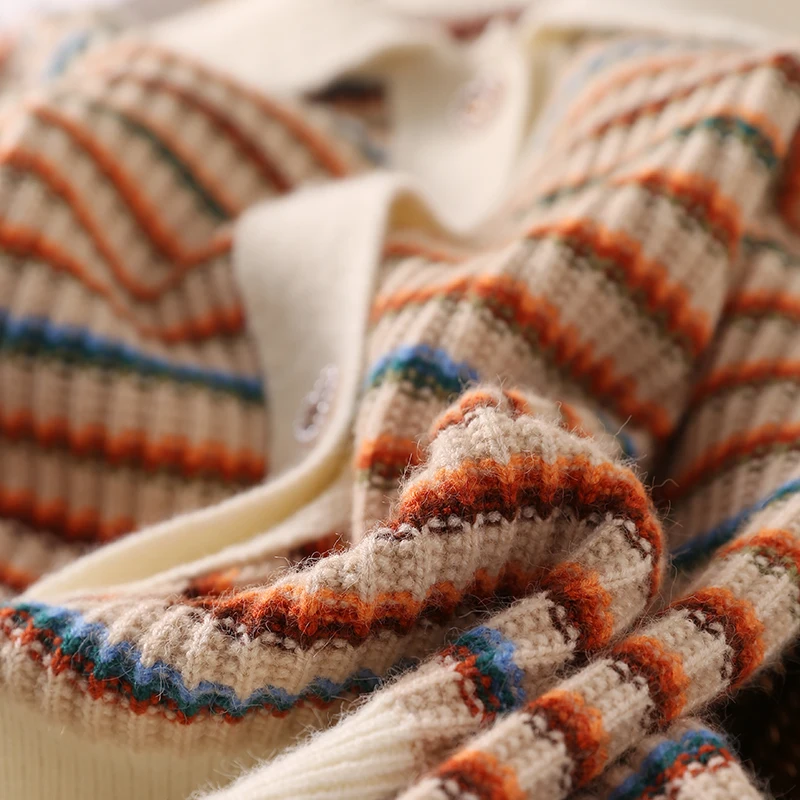 Frauen Kurze Gestreifte Strickjacke Frühling Herbst Bunte Streifen Pullover Mode Abnehmen Flip Kragen Einreiher Top