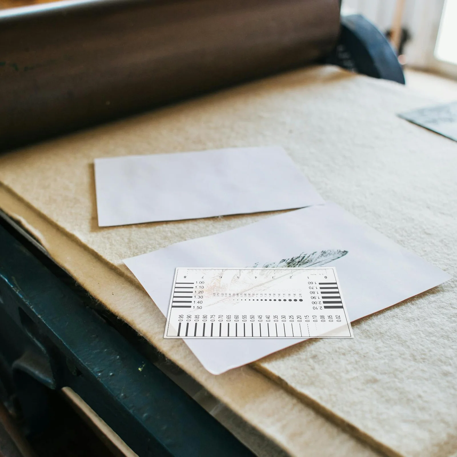 2 قطعة مسطرة شفافة عالية الدقة كشف معزز مثالية لأداة قياس متعددة الوظائف لبقع الشقوق