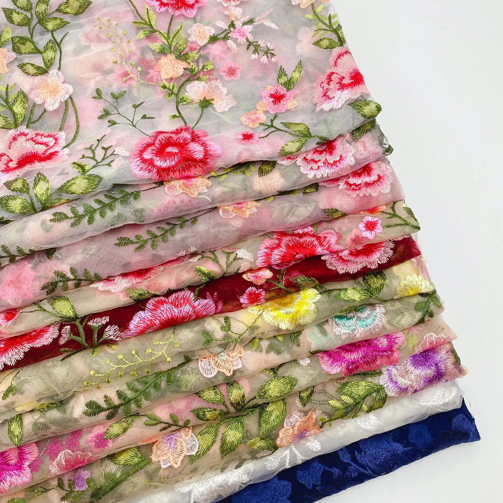 

Сетчатая водорастворимая вышивка, полная ширина, многоцветный пион, модная одежда, аксессуары, кружевная ткань W257