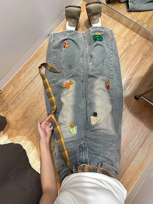 

Джинсы женские в американском стиле, осенние, новые, с мультяшной вышивкой, прямые, узкие, широкие, в пол, из денима.