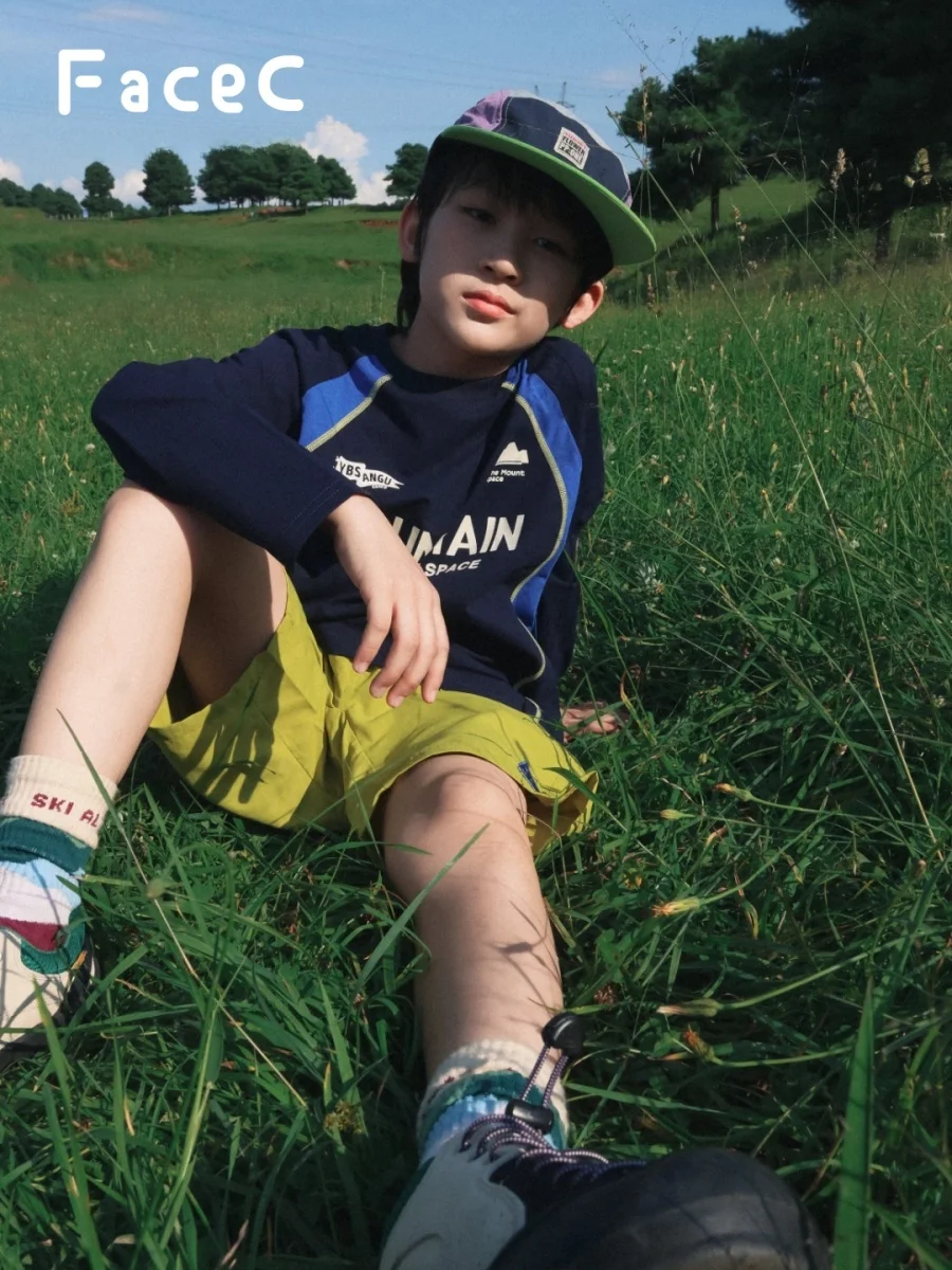 Facec Quick Dry Outdoor Long Sleeve T-Shirt for Boys Loose Fit Spring Autumn Polyester Fiber Mountain Series Kids Clothing