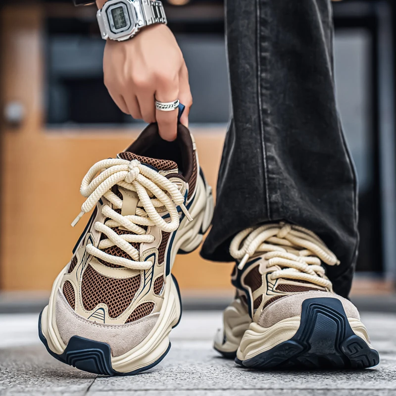 Herren-Dad-Sneaker, atmungsaktives Obermaterial aus großem Mesh, dicke Juteschnürsenkel, farblich abgesetzte dicke Sohle, höhenvergrößernd und rutschfest, retro-trendiger Stil, mehrere Farboptionen verfügbar, vielseitige Freizeitschuhe für den täglichen Arbeitsweg und die Straßenmode. – Detail 13