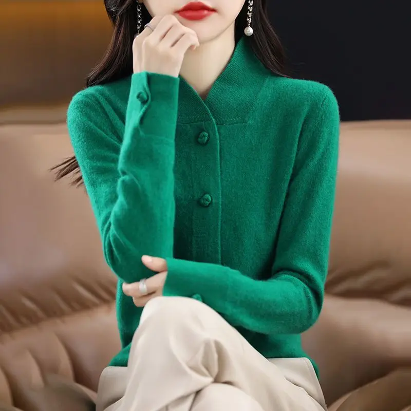 

Осенний винтажный вязаный кардиган в китайском стиле с пуговицами и воротником-стойкой, женский свободный теплый свитер с v-образным вырезом и длинными рукавами, футболка Femme