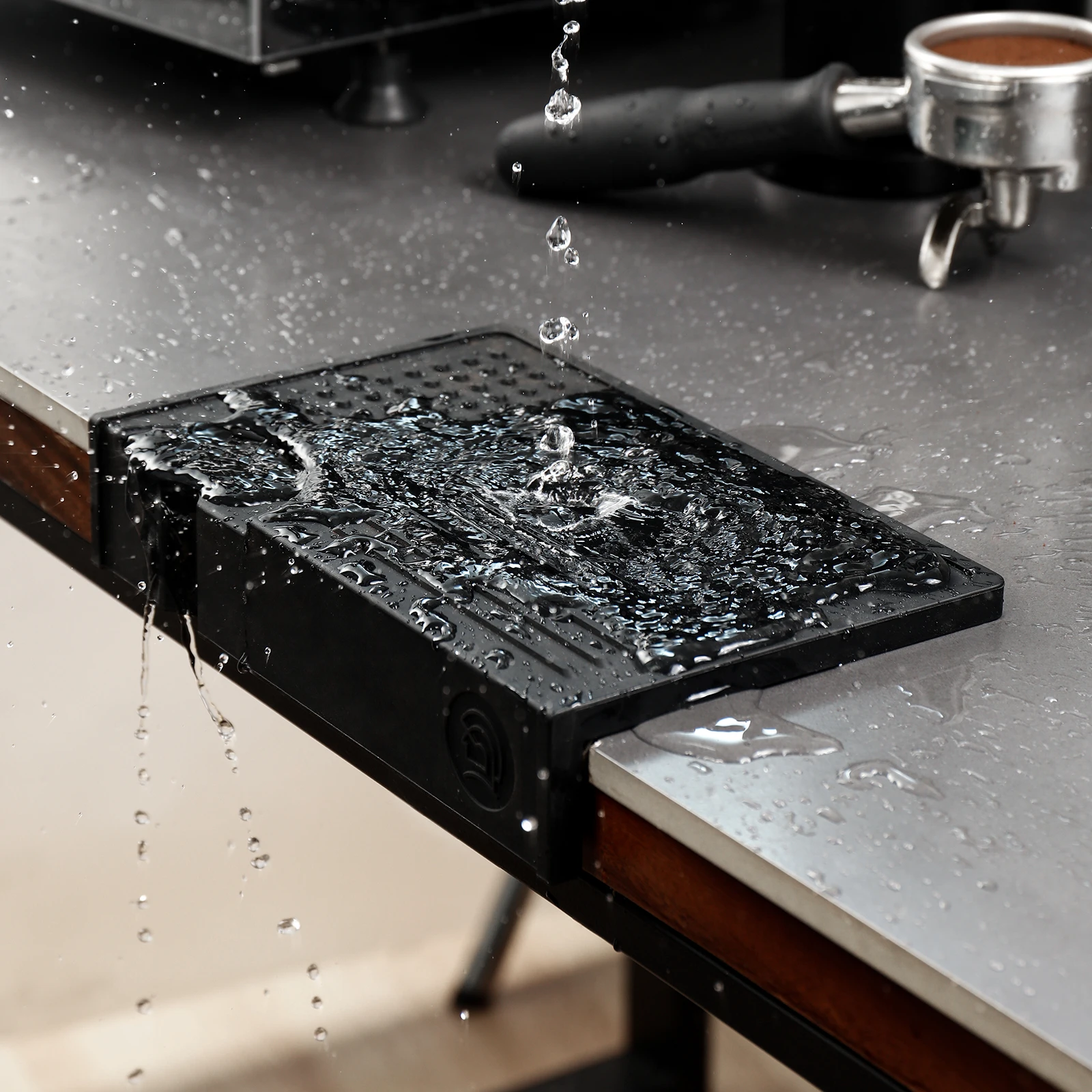 zeroHero Silicone Coffee Mat 235x146.5x46.5mm Black Edge Mount Pad for Espresso Portafilter Grinder Home Barista Professional