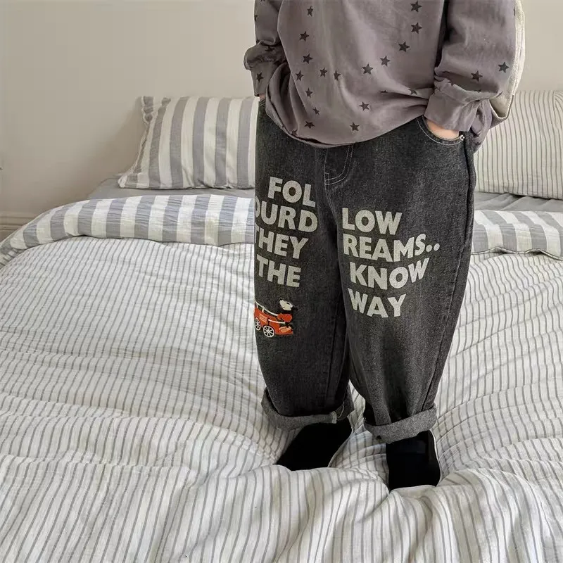 الخريف الاطفال الفتيان الجينز ربيع جديد الأطفال الكرتون المطبوعة عارضة السراويل الطويلة 80-130 سنتيمتر