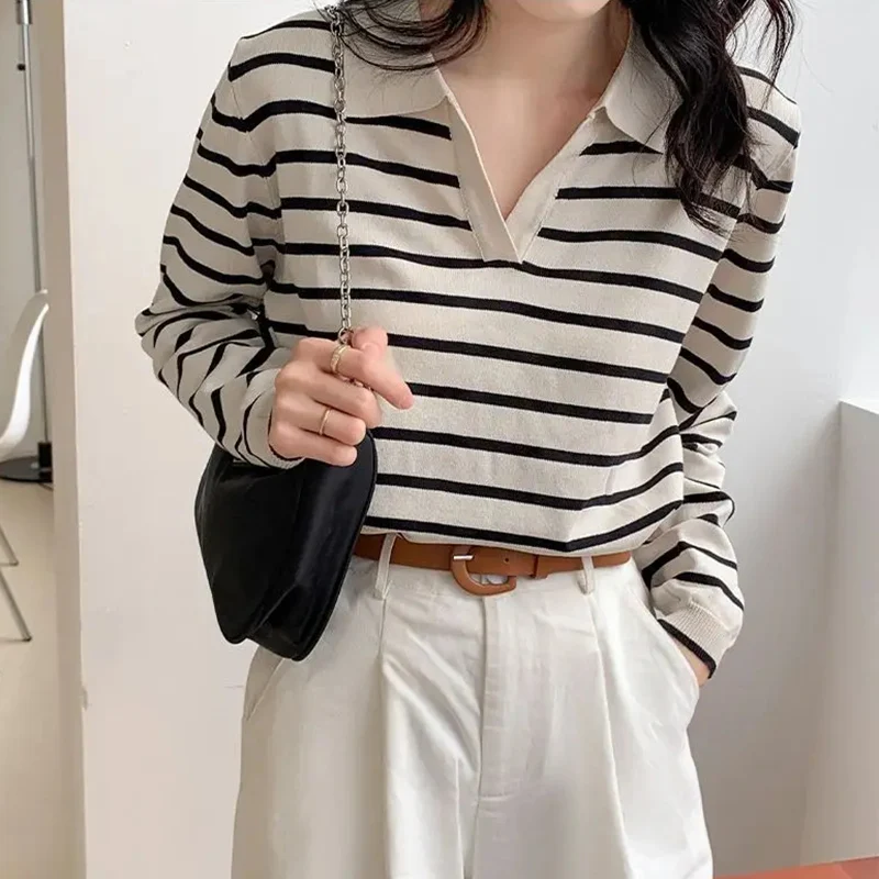 Sleeve T-shirt Old Money Style Pullover Casual Office Lady V-neck Striped Knitted Top Women Autumn Slim Korean Long