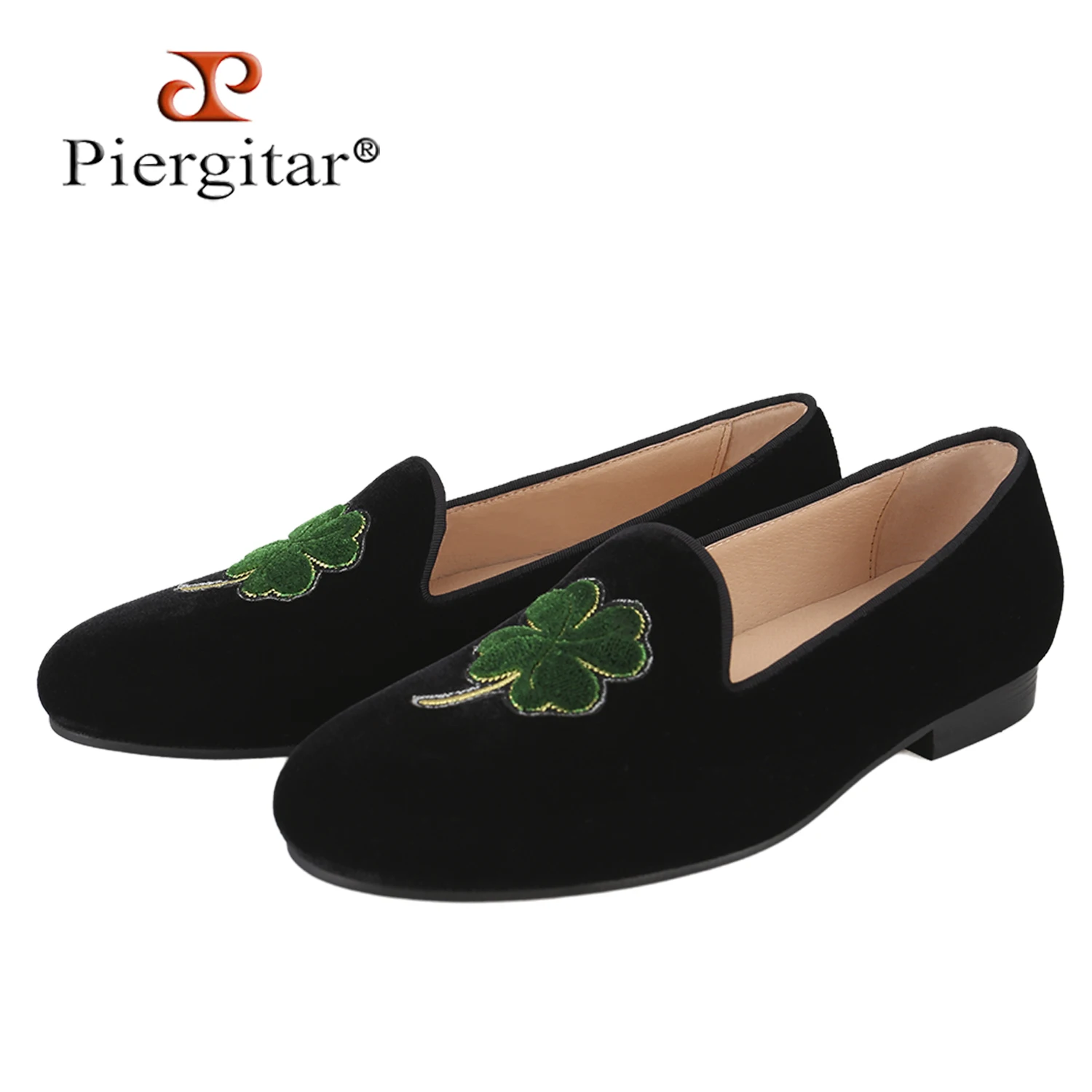 Piergitar Black Velvet With Handmade Clover Badge Slip-On Loafers Classic Model Men's Moccasins For Party Wear Leather Insole