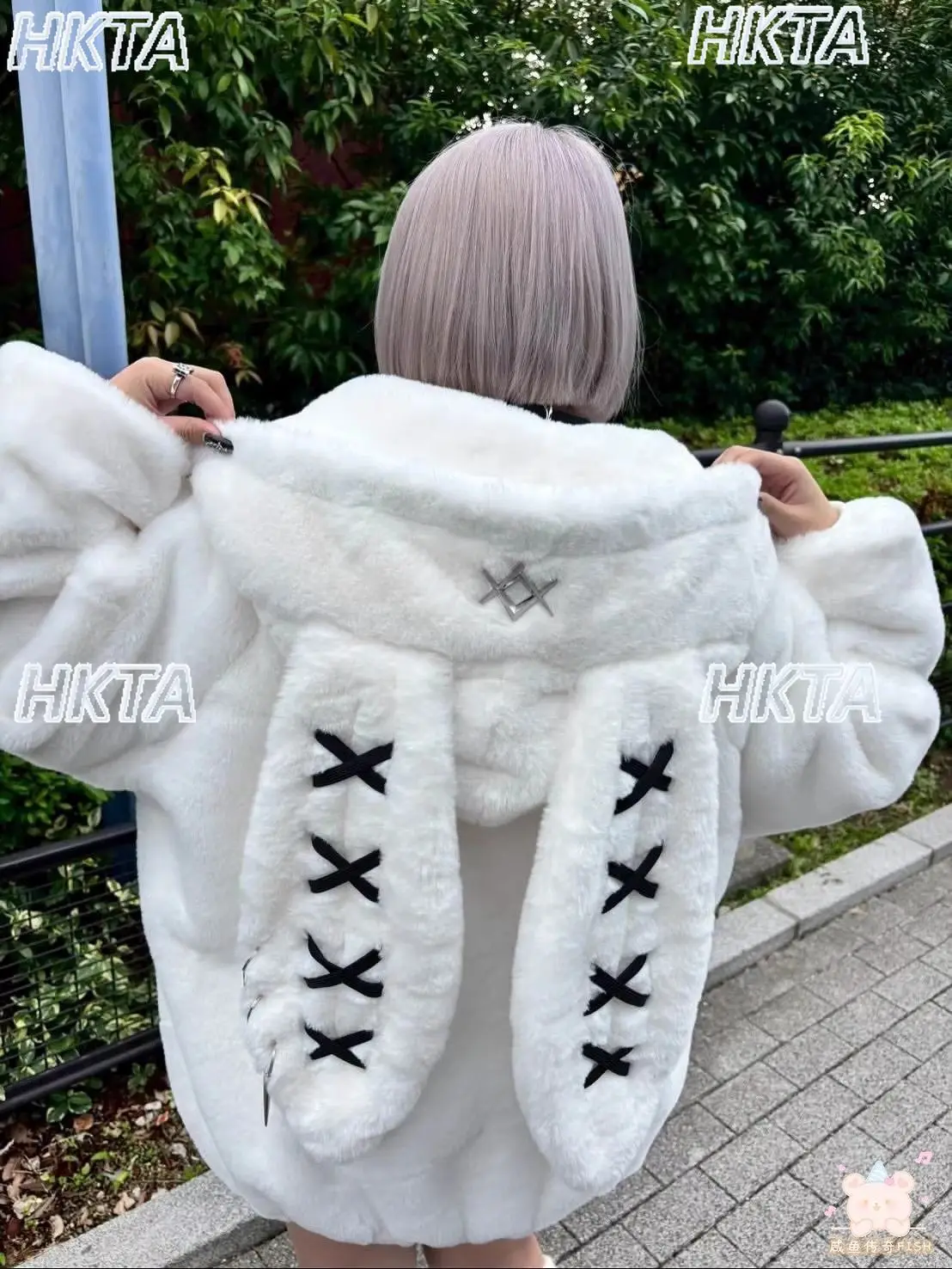 Japanese Subculture Dark Goth Y2k Loose Hooded Jackets 2026 Spring Warm Plush Cute Cartoon Versatile Zipper White Fur Coat Women