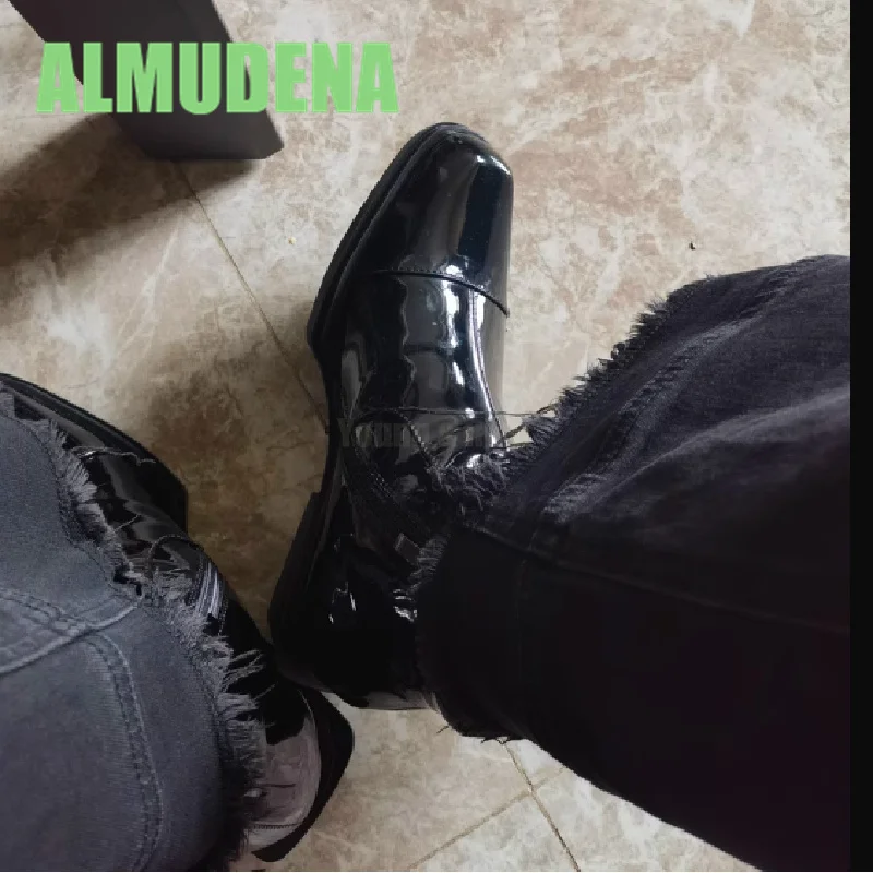 

Square Toe Height Increasing Short Boots Fashionable High Heel and Side Zipper Design Unisex Black Pu Sleeve Chelsea Boots