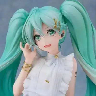 Brand New GSC Hatsune Miku 23cm Summer Dress Figure Lovely Collectible Gift For Anime Lovers And Otaku Fans Desktop Decor