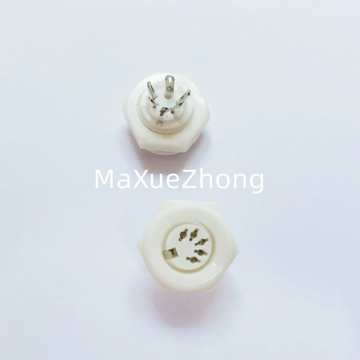 Original new 100% 5-core socket new black white connector plug in DIN female beauty and hairdressing instrument