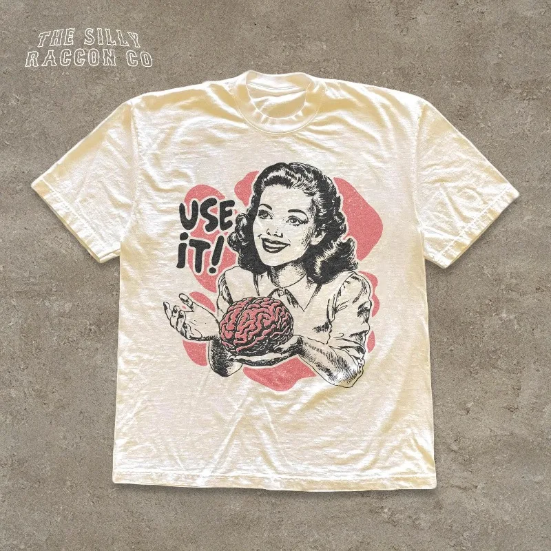 

Use Your Brain Aesthetic T-shirt Fun Retro Style Parody T-shirt Y2K Men's T-shirt Suitable for Both Men and Women All Year Round