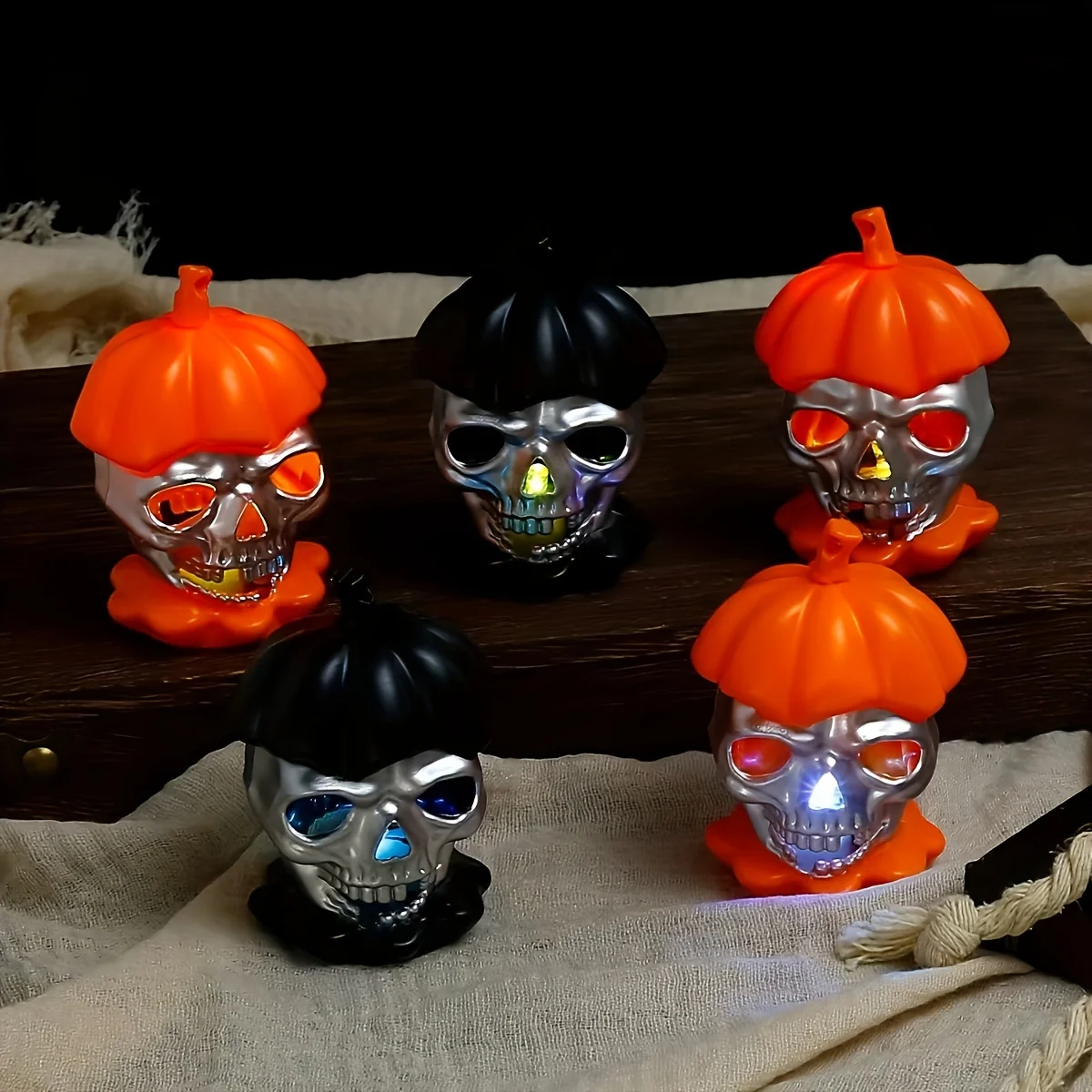 ハロウィーン、怖いスカルライト、カラフルなナイトライト、ゴーストフェスティバル装飾小道具、ジャック-o-lantern用のLEDキャンドルライト