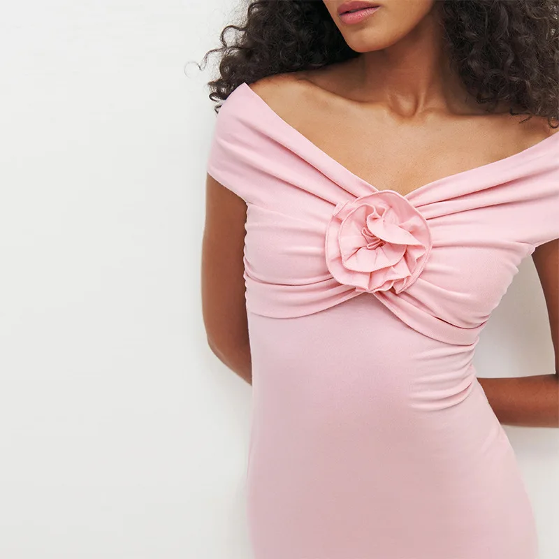 

Spot GoodsN758Summer2025Solid Color off-shoulder--Mid-Length Knitted Dress French Style