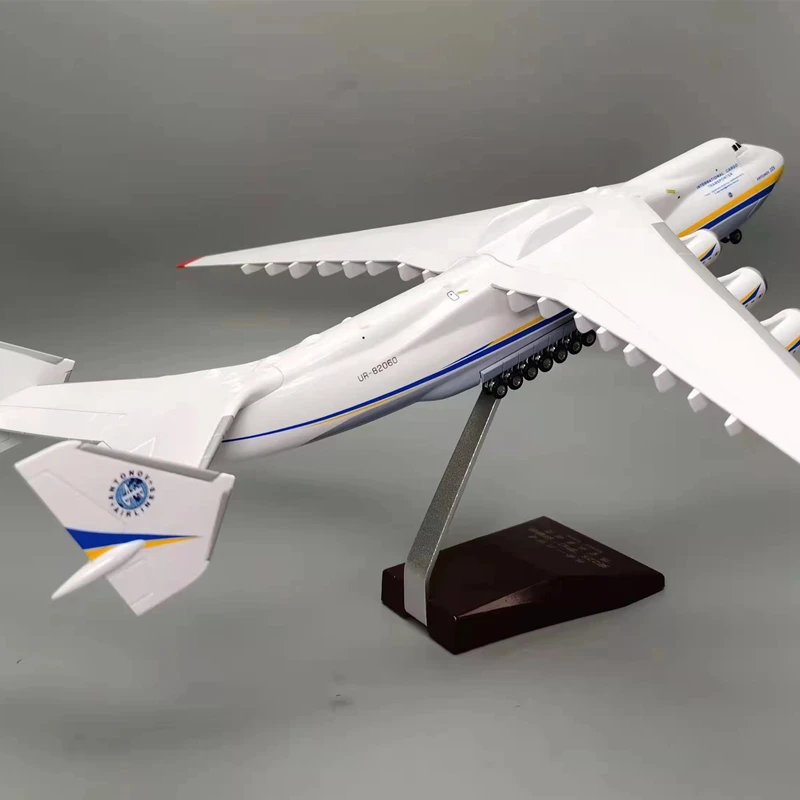 1/200 Scale Antonov An 124 AN225 Blizzard Space Shuttle Aircraft Model Diecast & Toy Airplane for Fans Adult Collection Souvenir