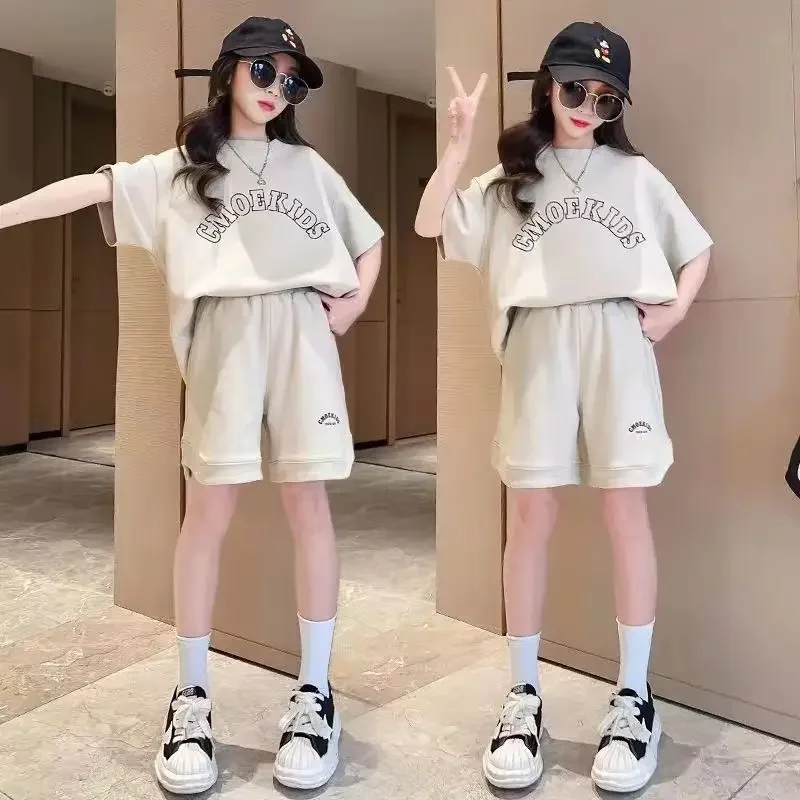 2024 Summer Girls Suit Child set Clothes Short-Sleeved loose letters t-shirt + short pants Teenager Tracksuits Kids 8 10 12 year