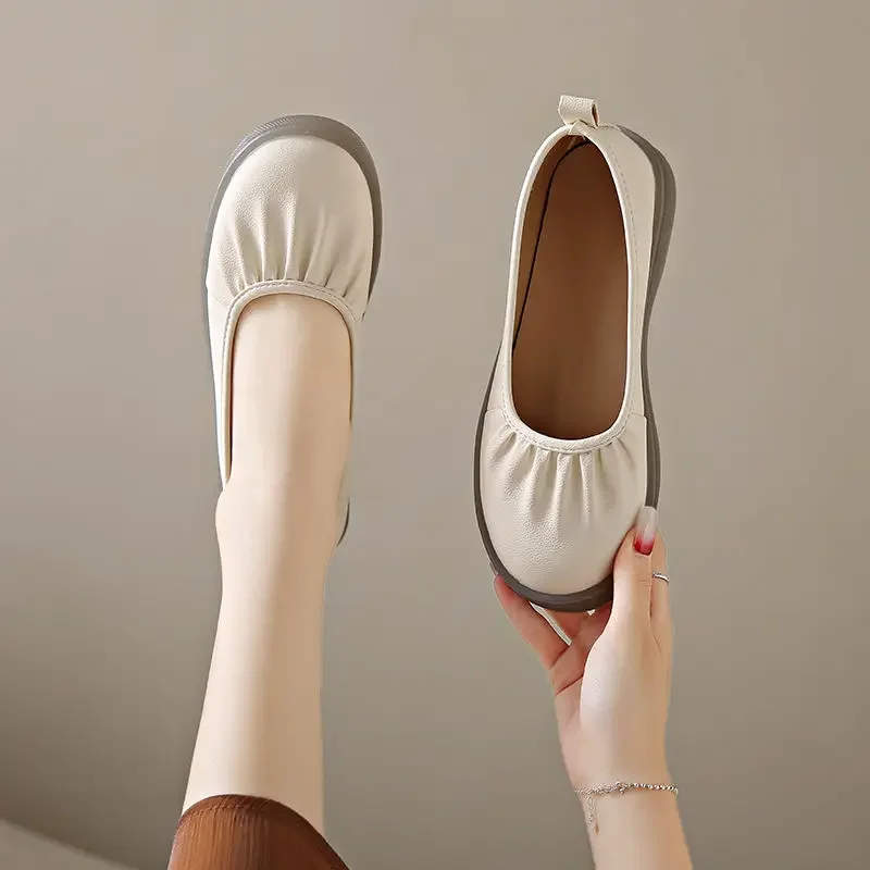 

Женские серебряные мокасины на плоской подошве, элегантные женские туфли на низком каблуке с круглым носком, лето 2025 г., нескользящие дешевые туфли с натуральной маркировкой