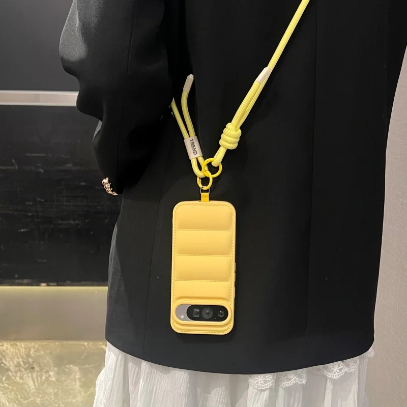 Modische Daunenjacken-Hülle mit verstellbarem Umhängeband für Google Pixel 10 9 9A 8 7 7A 6A 6 Pro, langer Riemen, einfarbig, weiche Abdeckung – Detail 5