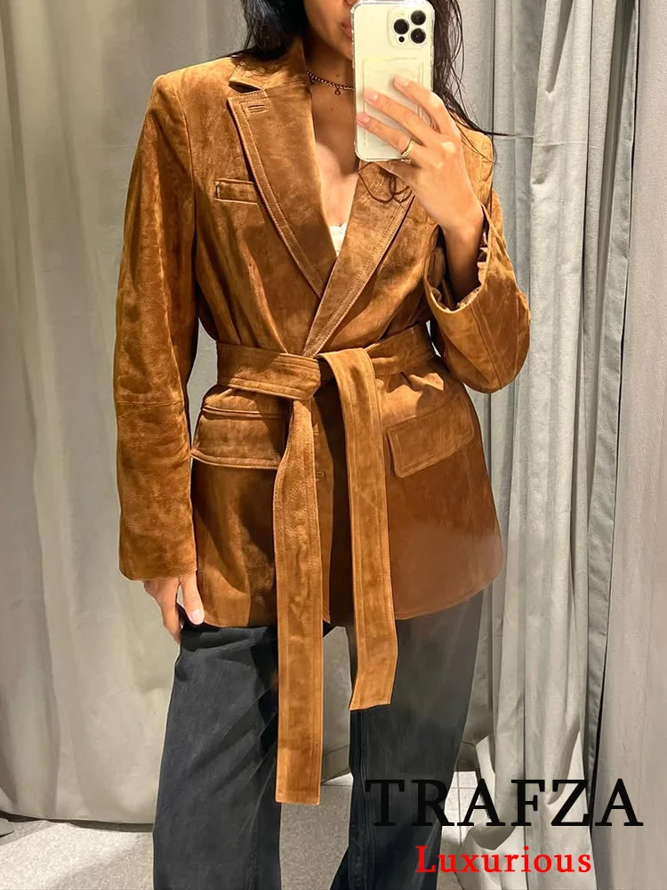 

TRAFZA Office Lady Chic Women Blazer Solid Pockets Sashes V-Neck Long Sleeve Single Button Blazer Fashion 2025 Autumn Outwears