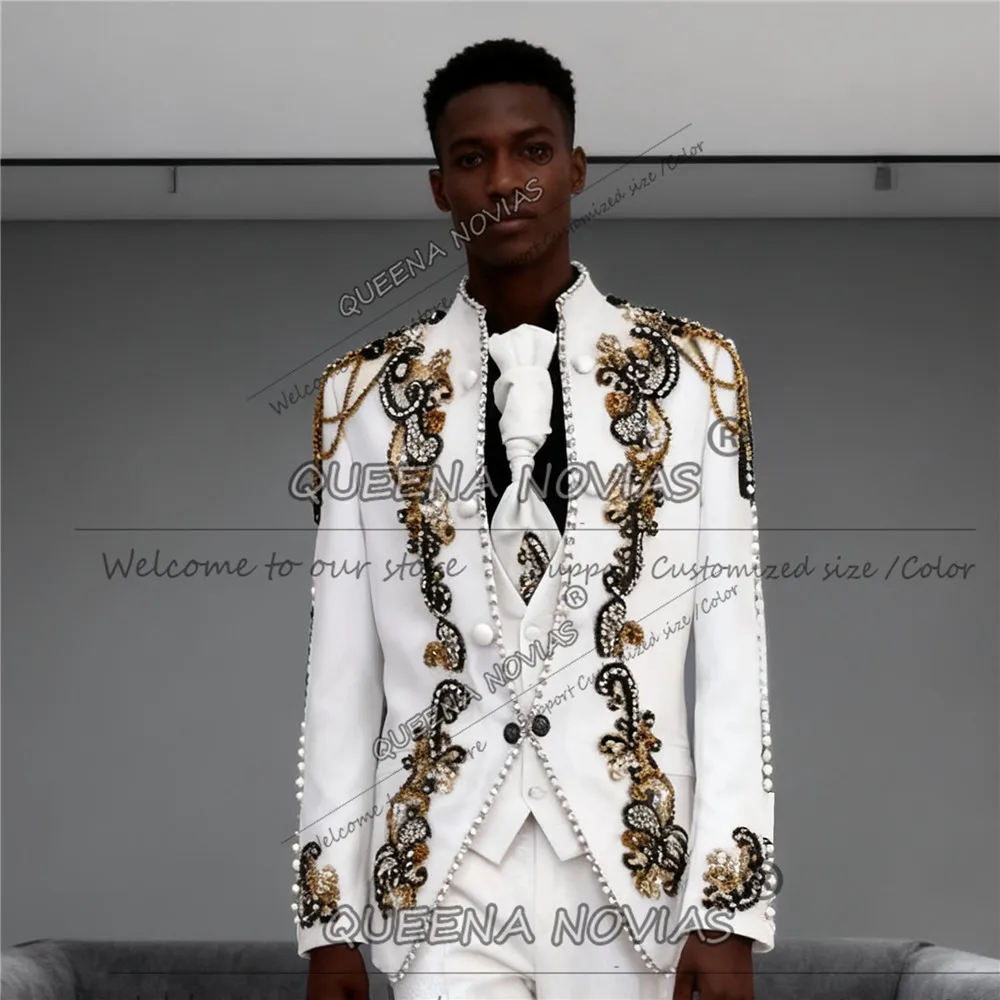 Luxury Pearls Beaded Suit Attire For Wedding Italian Design 3 Pieces Sets Groom Blazers Customized Man Banquet Groom Tuxedos