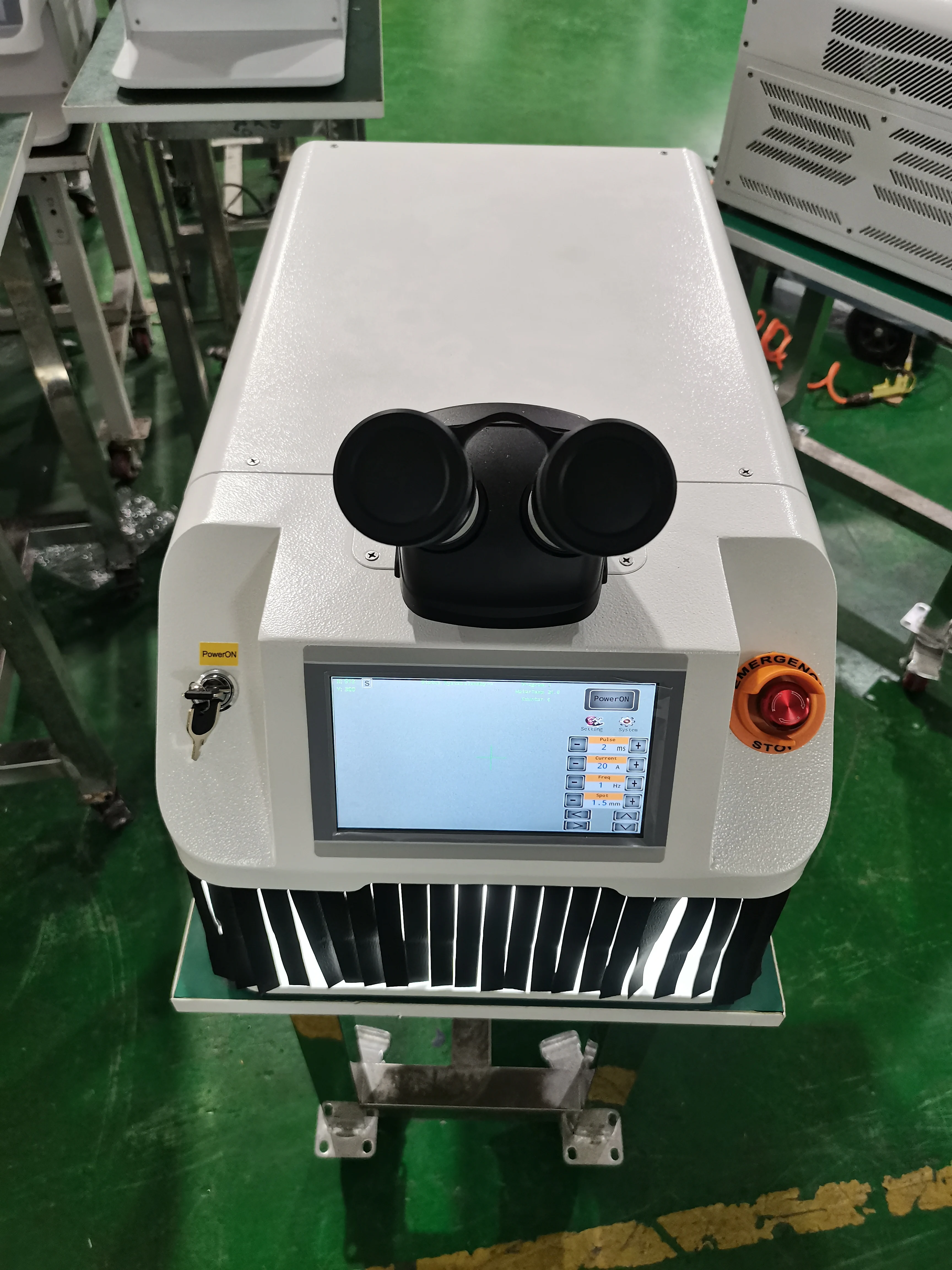 

Jewelry Welding Machine High Power 200w 150J for Ring Gold and Silver Mini Jewelry YAG Laser Welding Machine For Gold Silver