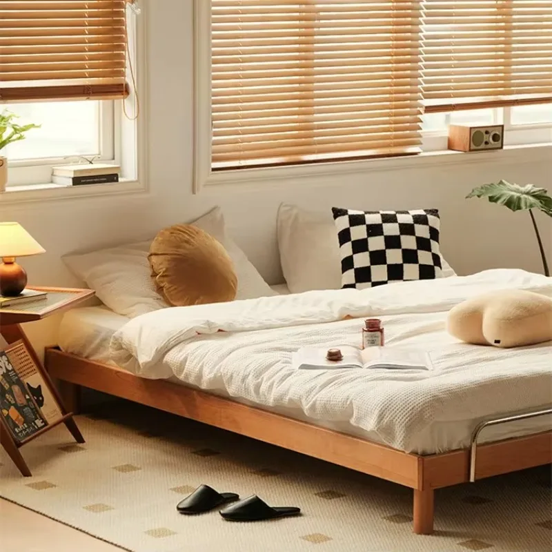 سرير تاتامي من الخشب الصلب الياباني أثاث من خشب الكرز المزدوج بإطار 1.5 متر بدون بجانب السرير