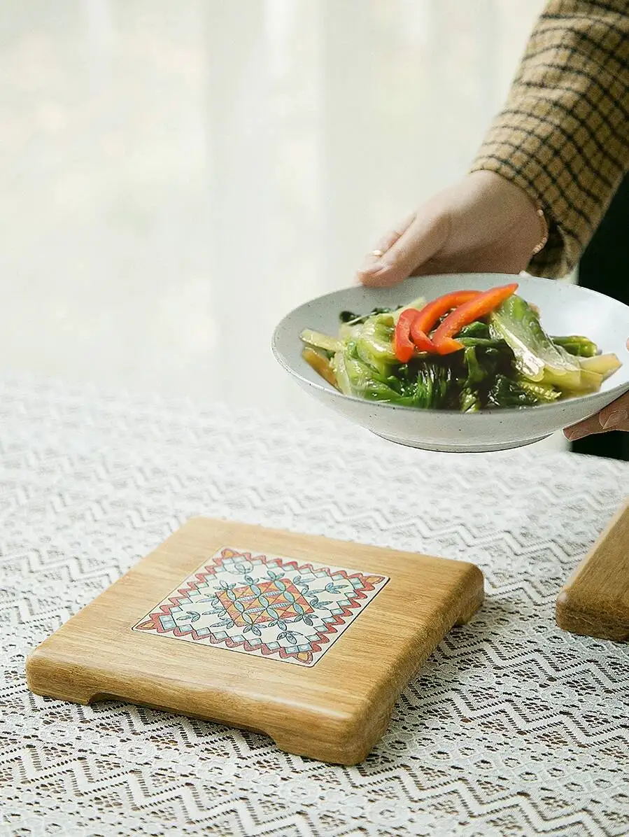 A Nordic-Style Placemat, Vintage Tile Design, Anti-Scalding Pot Creative Heat-Insulating Mat, Heat-Resistant Ceramic Plate