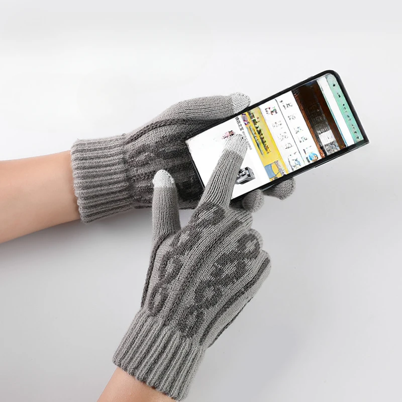 A Pair of Jacquard Split Finger Yarn and Thick Velvet Warm Touch Screen Gloves