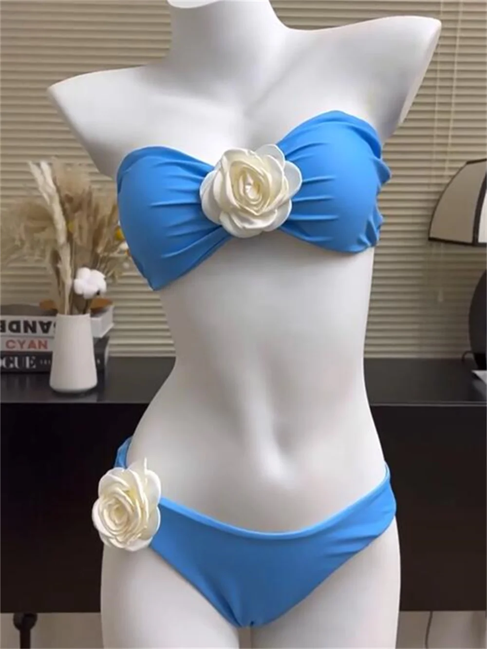 

Sexy Blue Beach Bikini 3D Floral Bandeau Swimsuit Women Backless Bandage Bathing Suit Vacation Swimwear Beach Outfit Bikinis Set