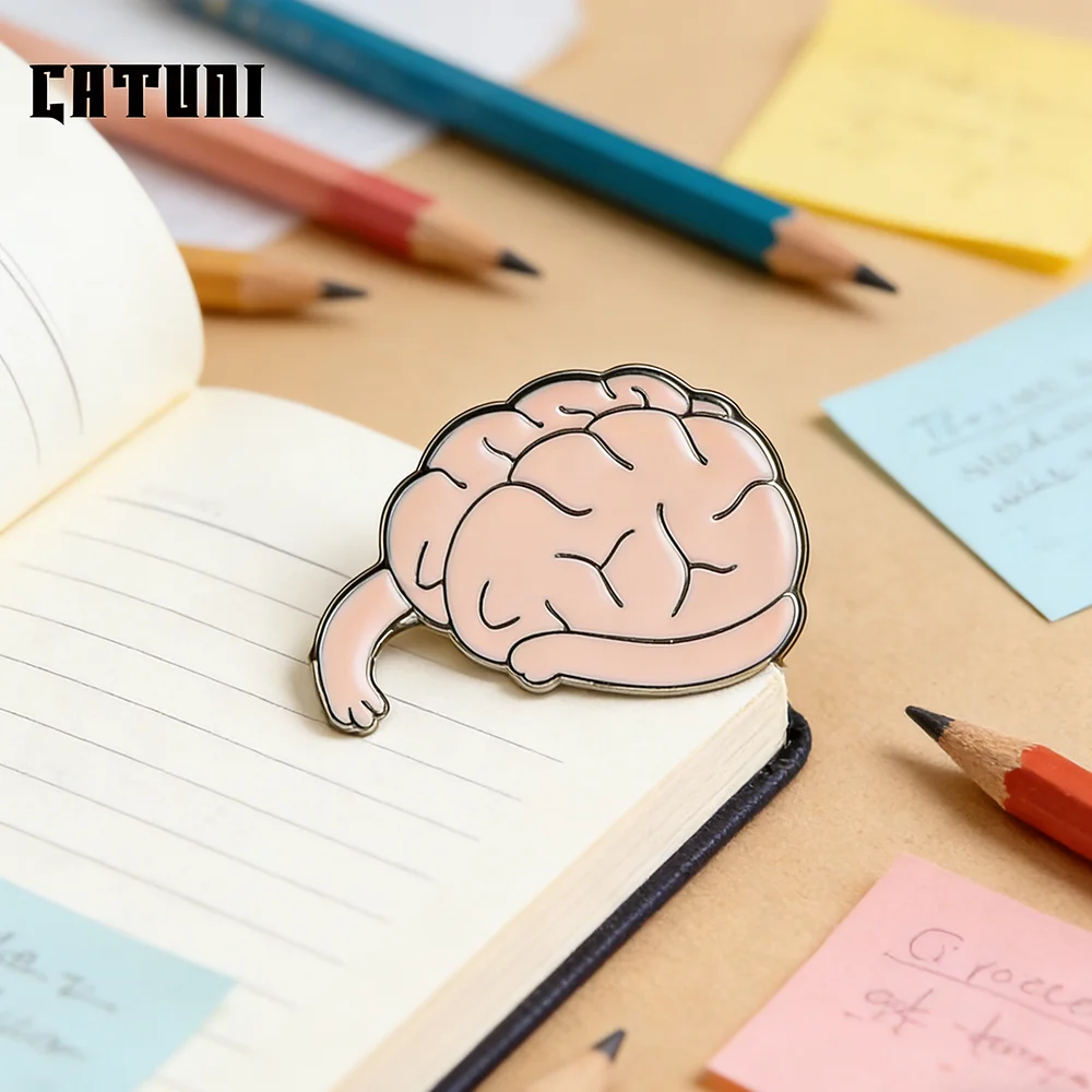Catuni Funny Brain Reading Book Pin Psychiatry Cute Enamel Brooch Lanyard Lapel Backpack Badge Accessories Gift for Student