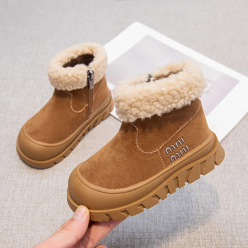 

Зимние новые детские плюшевые теплые толстые детские хлопковые туфли на мягкой подошве, противоскользящие детские короткие сапоги для девочек, зимние сапоги