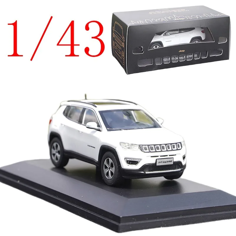 

GAC Fiat Chrysler Diecast 1/43 JEEP COMPASS Модель автомобиля из сплава Коллекционные игровые транспортные средства