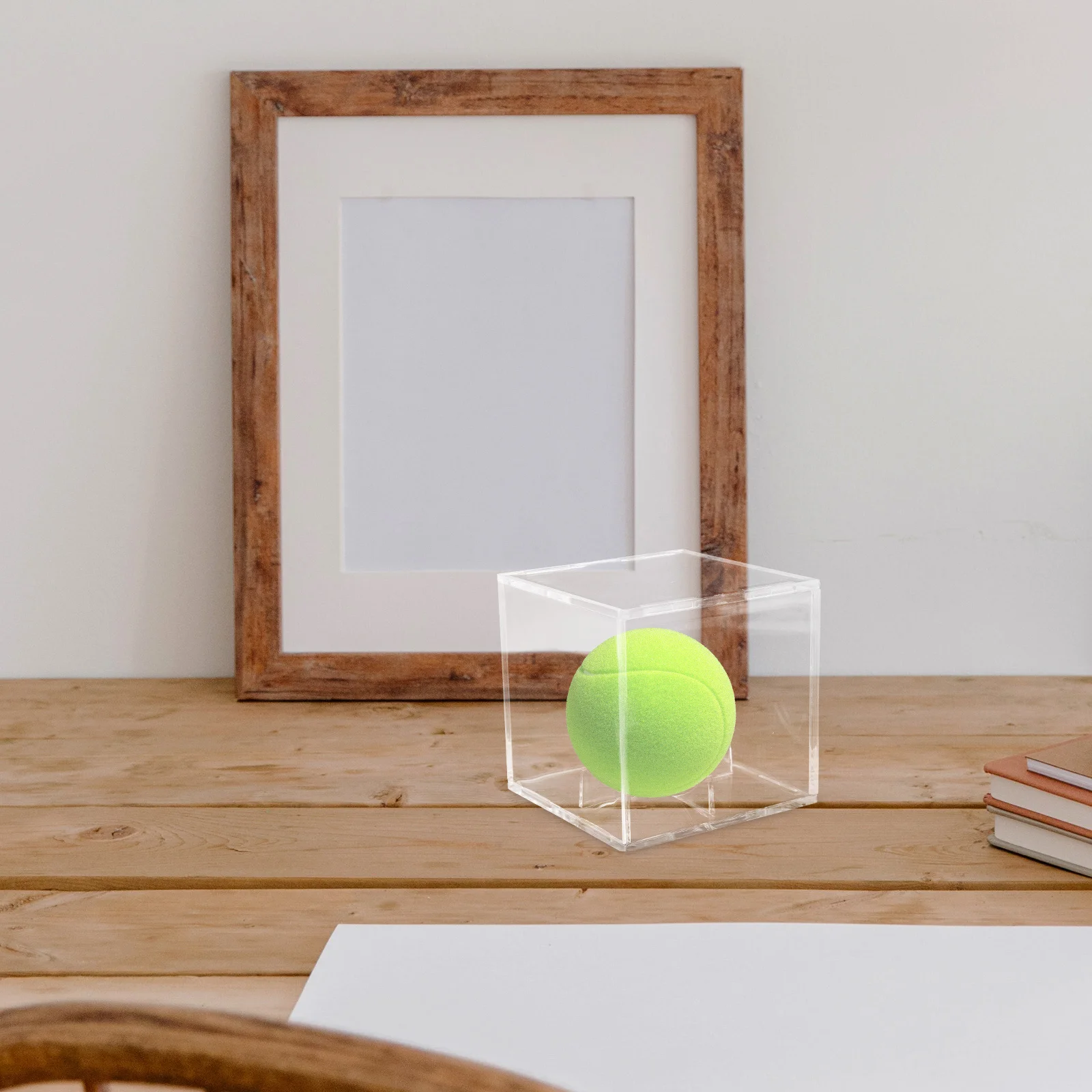 

Acrylic Clear Square Baseball Holder For Sports Balls Storage Box Transparent Ball Holder Baseball Display Golf Ball