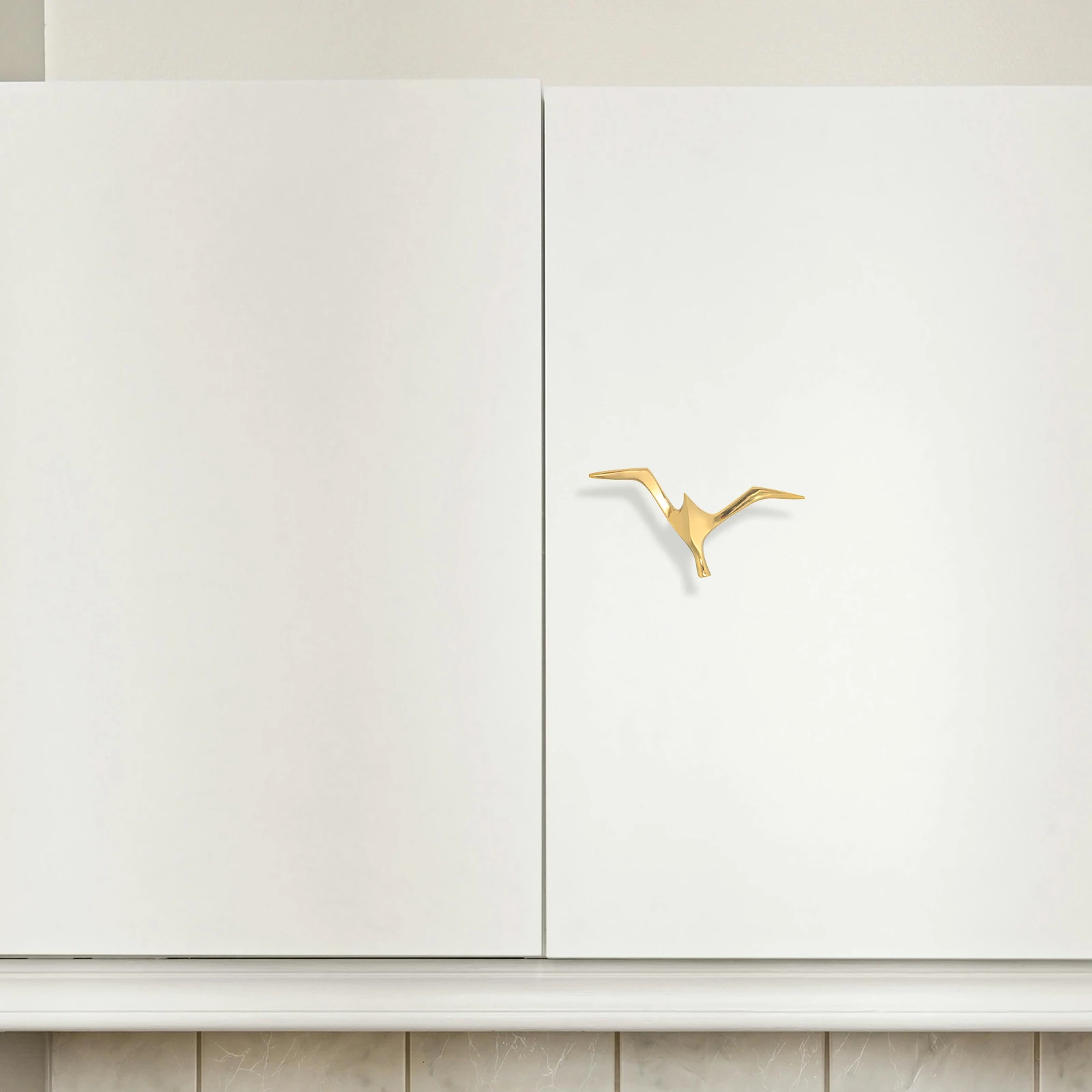 

Vintage Brass Seagull Drawer Pulls Unique Coastal Bird Design Cabinet Handles for Kitchen Cabinets Dressers Shoe Cabinet