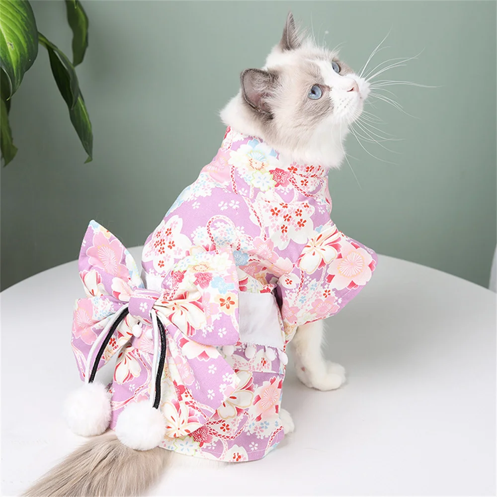 النمط الياباني ملابس القط كيمونو كبير Bowknot الملابس الفاخرة النمط القديم الكلاسيكية يطبع Ukiyo-e ملابس الحيوانات الأليفة فستان القط